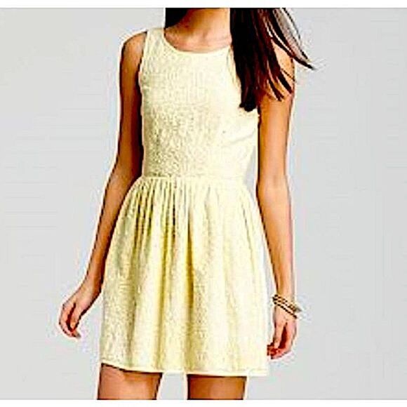Joie Soleil Eyelet Lace Crochet A Line Fit & Flare Mini Dress Yellow Sleeveless - Picture 1 of 12